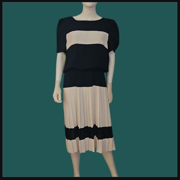 LIZ ROBERTS 1980s Nautical Sailor Pleated Accordian Blouson Chiffon Dress - Picture 1 of 13